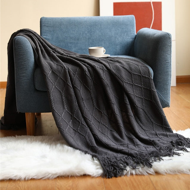 Veha Knitted Blanket