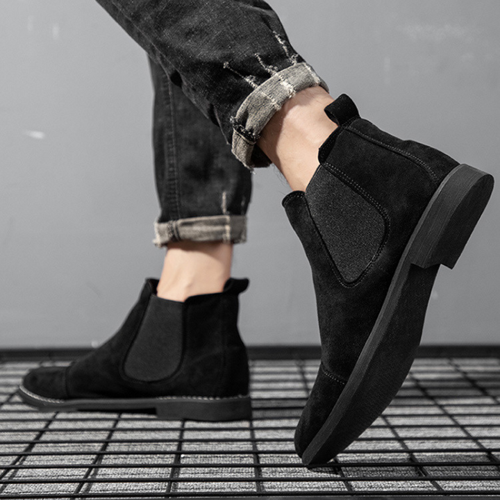 Amira Chelsea Boots