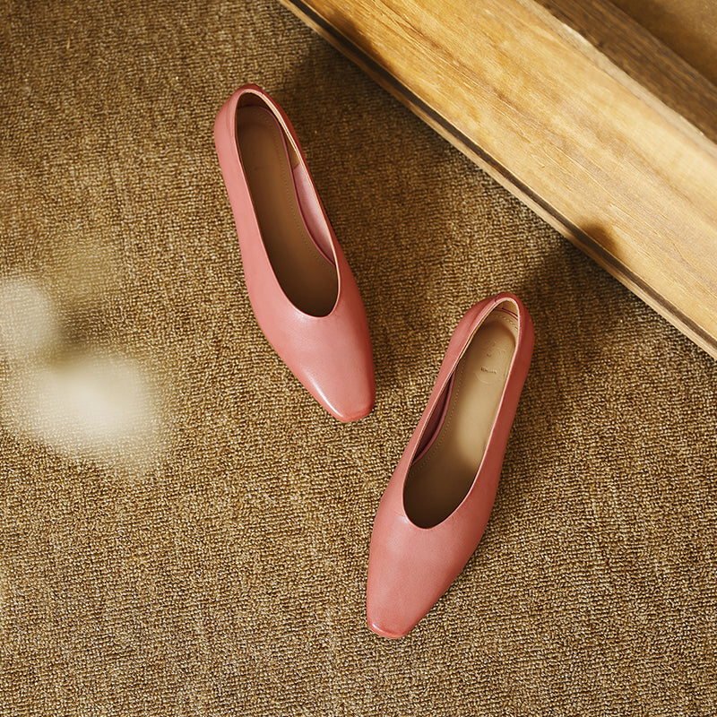 Avina Heels