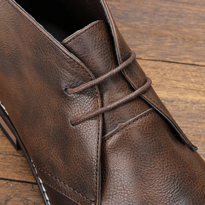 Pembroke Leather Chukka Boots