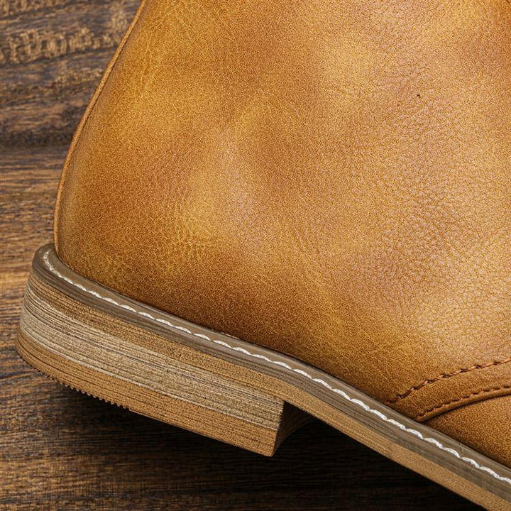 Pembroke Leather Chukka Boots