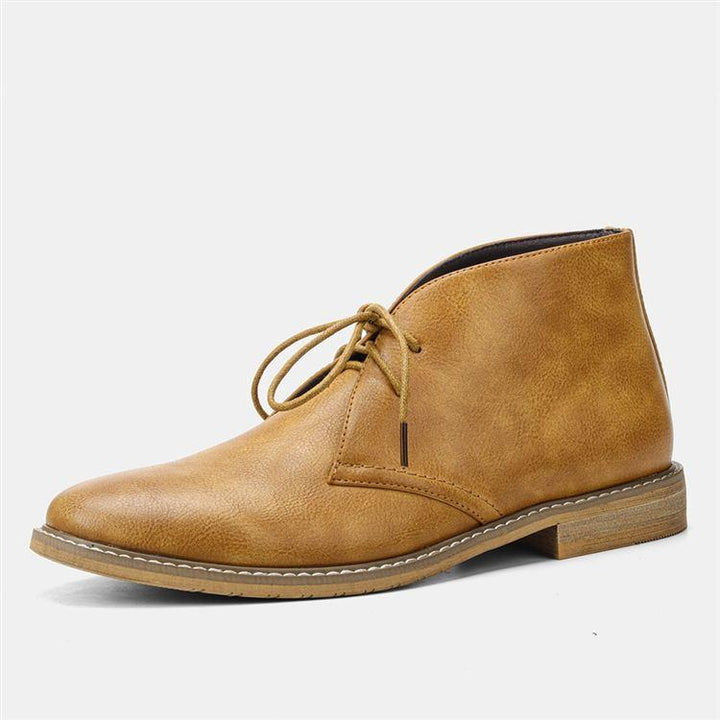 Pembroke Leather Chukka Boots