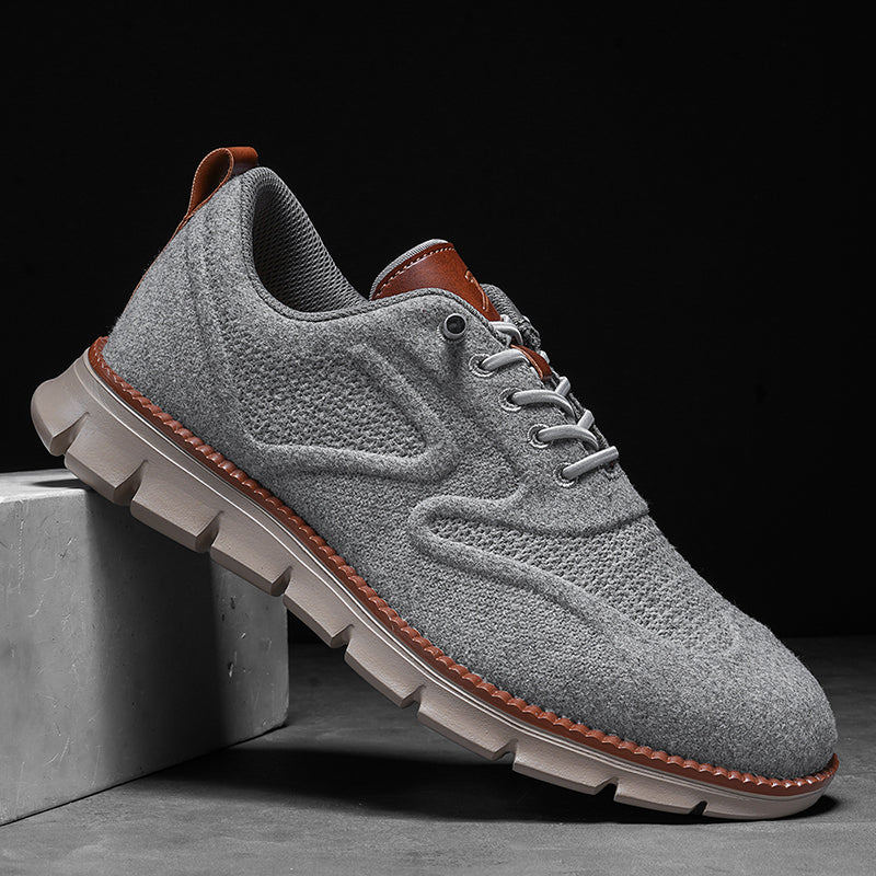 Crest Flyknit Sneakers