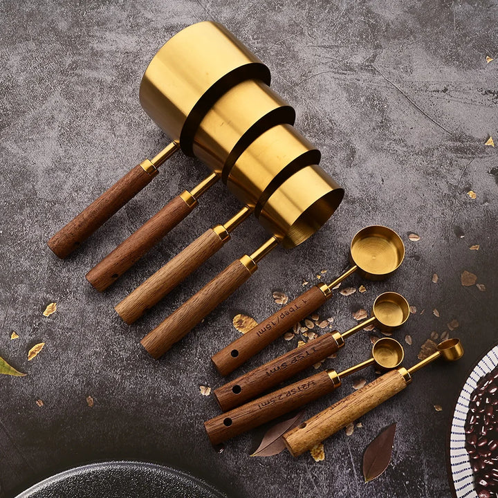 Wood and Steel Measuring Spoon Set