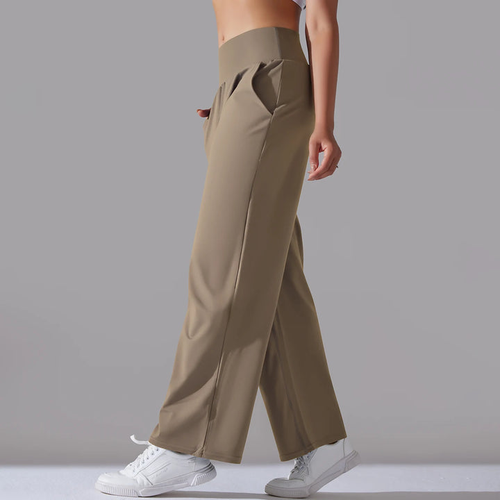 Luna Air Straight-Leg Pants