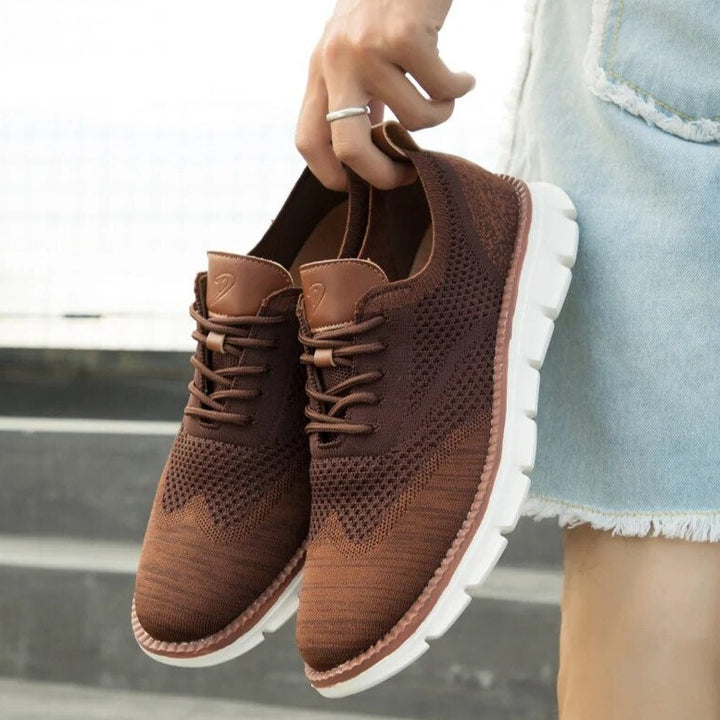 Ace Vaughn Knit Sneakers