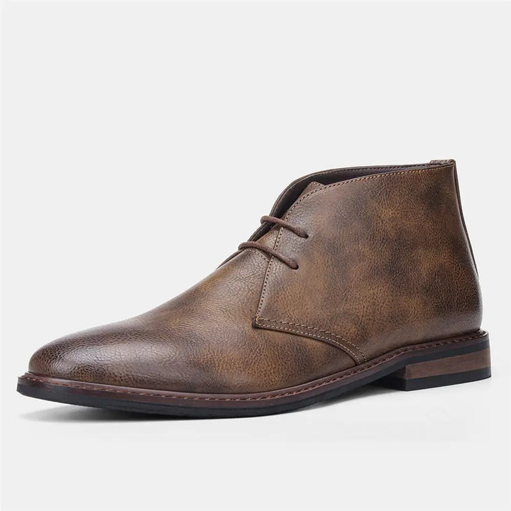 Pembroke Leather Chukka Boots