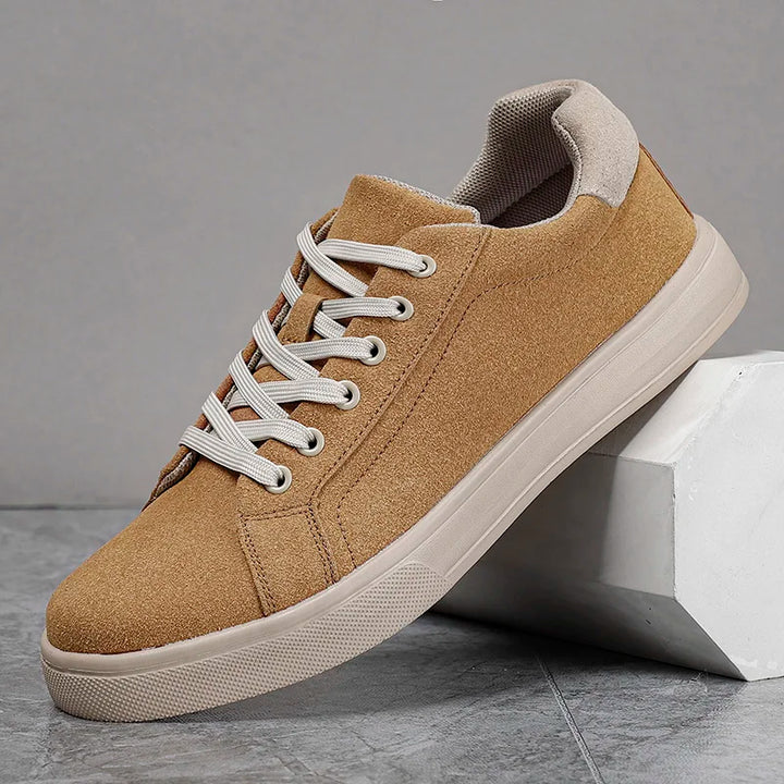 Easton Canvas Sneakers