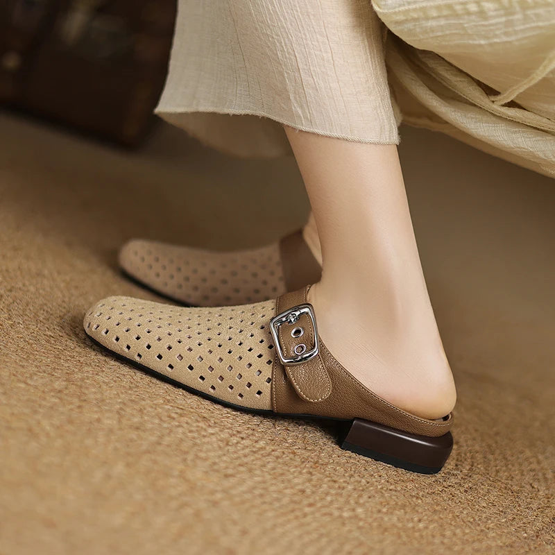 Carmen Clogs