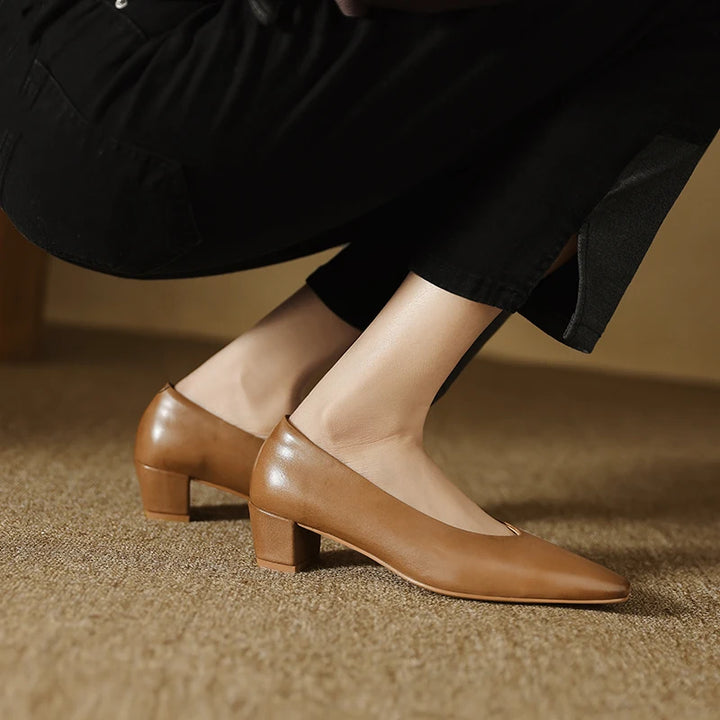 Avina Heels