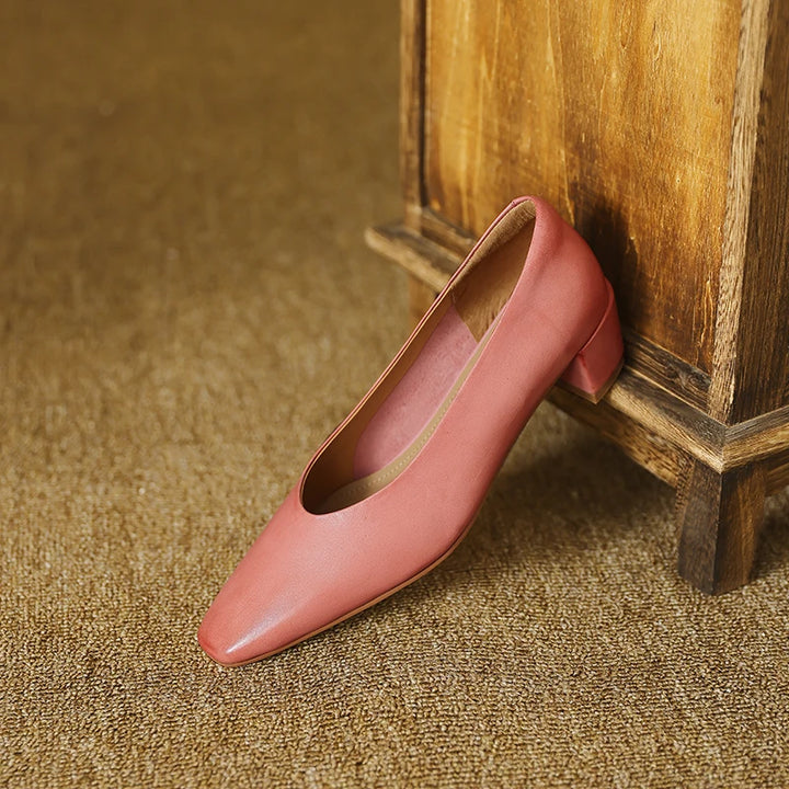 Avina Heels
