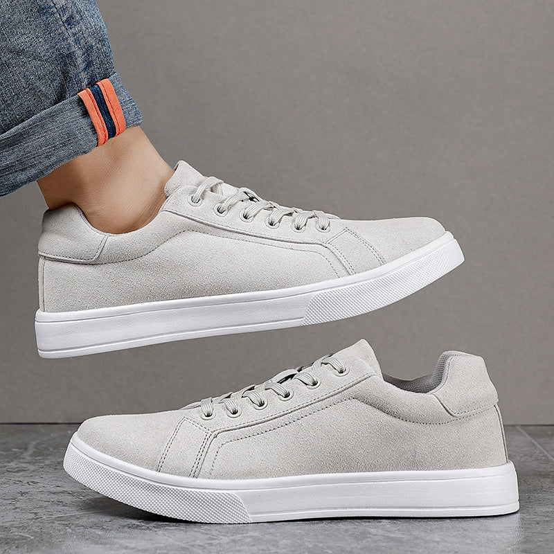 Easton Canvas Sneakers