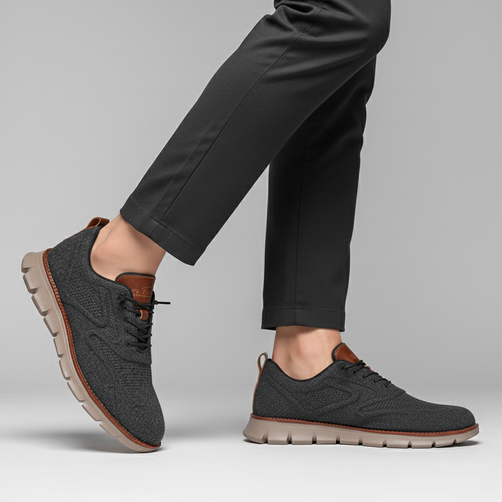 Crest Flyknit Sneakers