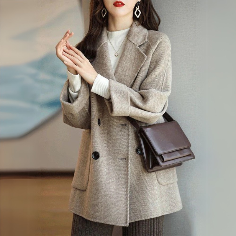 Veloura Overcoat