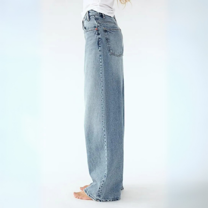 Savannah Wide-Leg Jeans