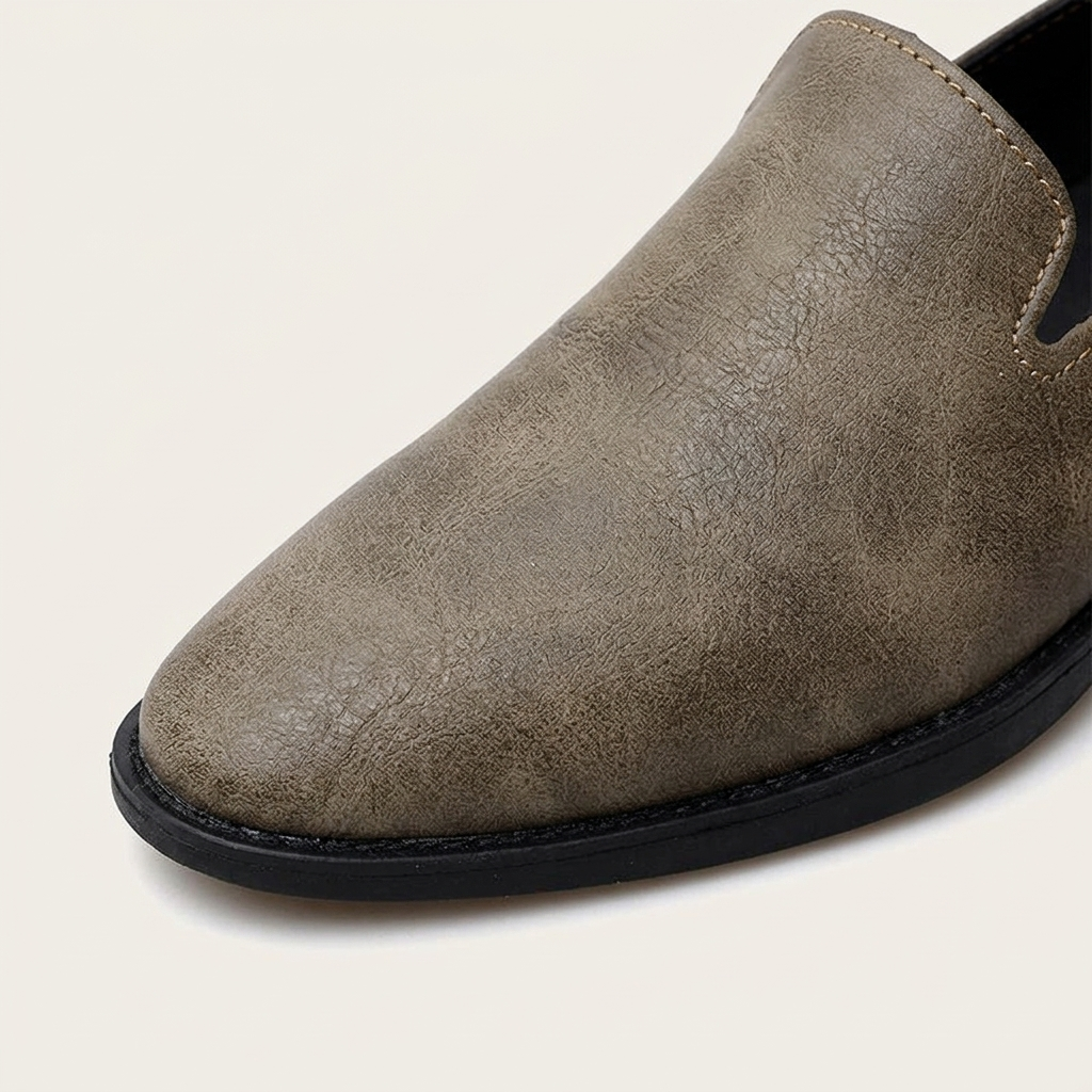 Noli Pointed Loafers — Khaki