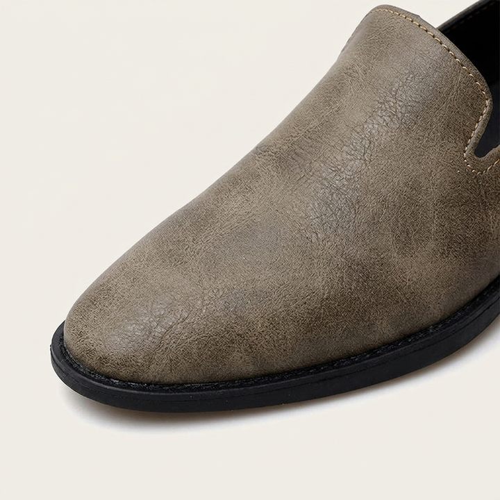Noli Pointed Loafers — Khaki